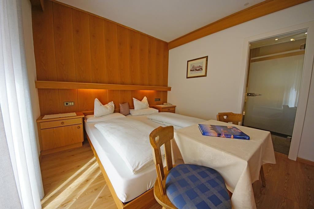 Garni Tofana Hotel Corvara In Badia Kültér fotó