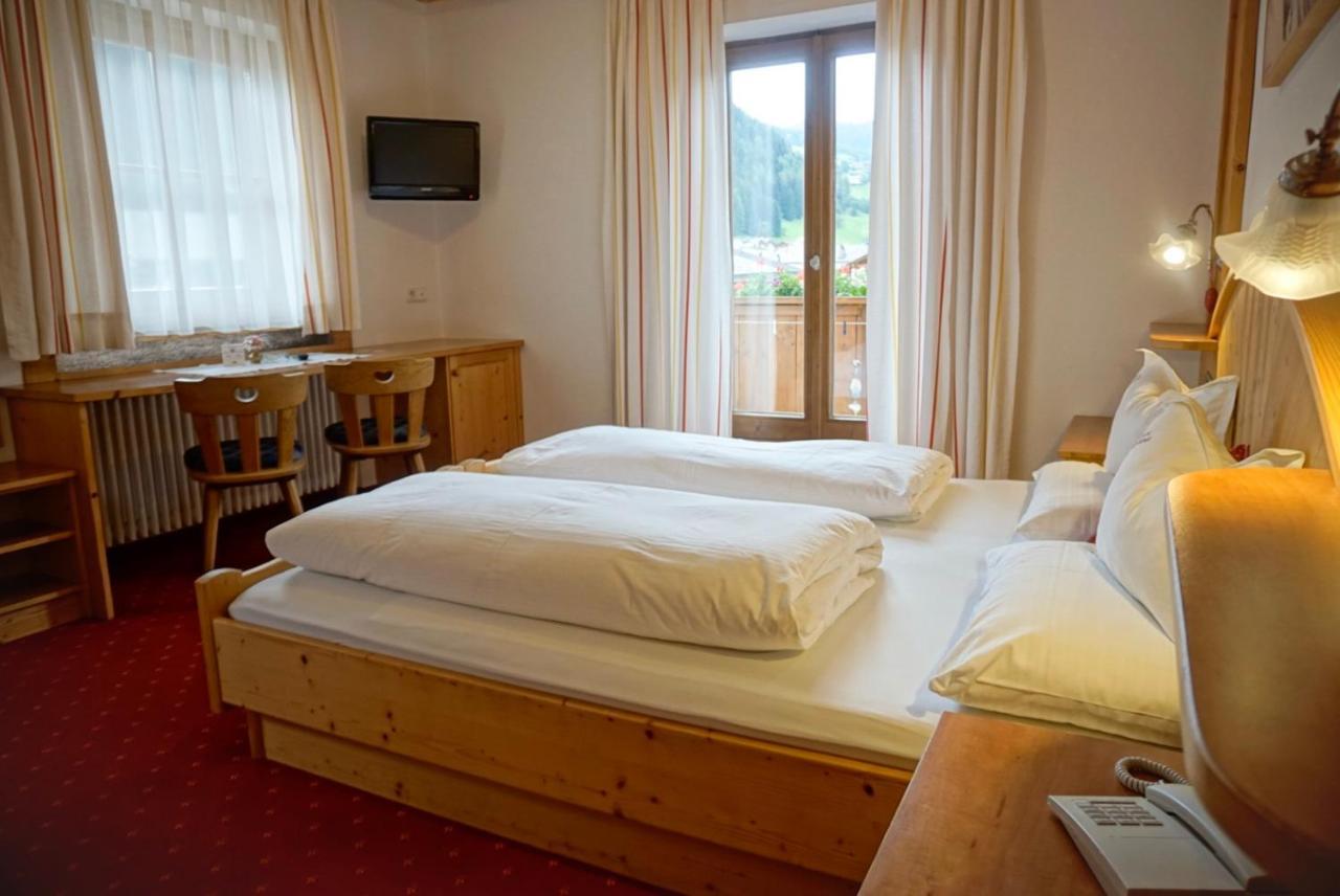 Garni Tofana Hotel Corvara In Badia Kültér fotó